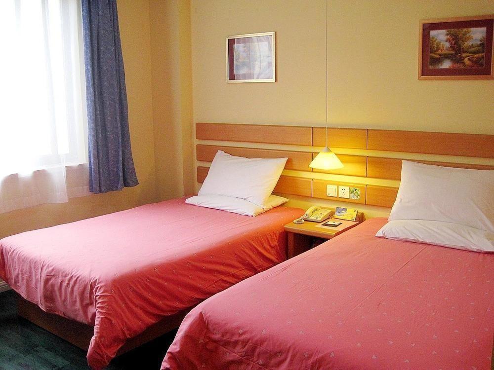 Hotel The Bund Chenghuang Temple